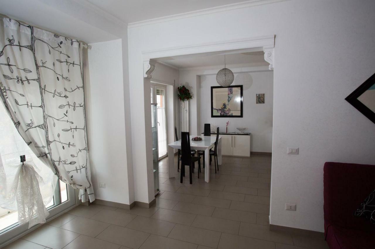 Appia Tourist Apartment Roma Ngoại thất bức ảnh