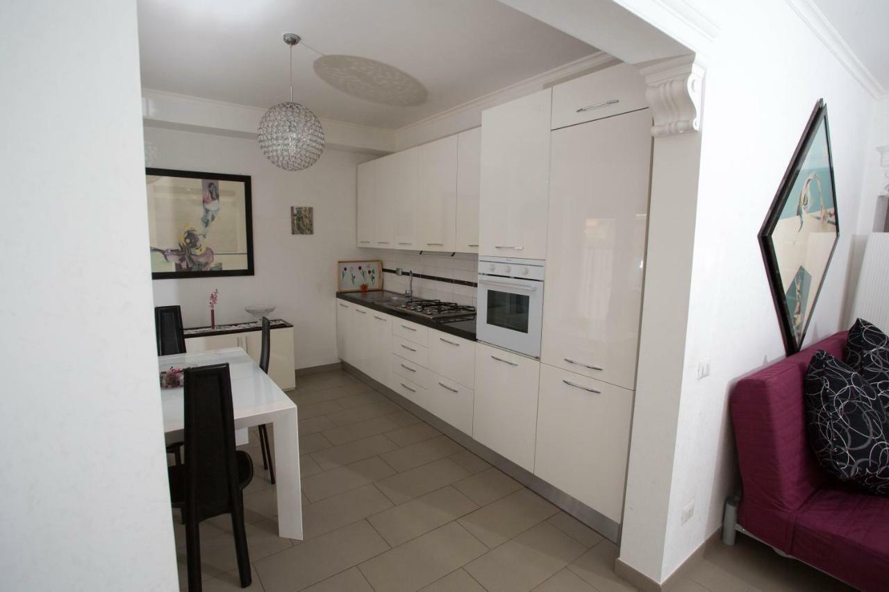 Appia Tourist Apartment Roma Ngoại thất bức ảnh