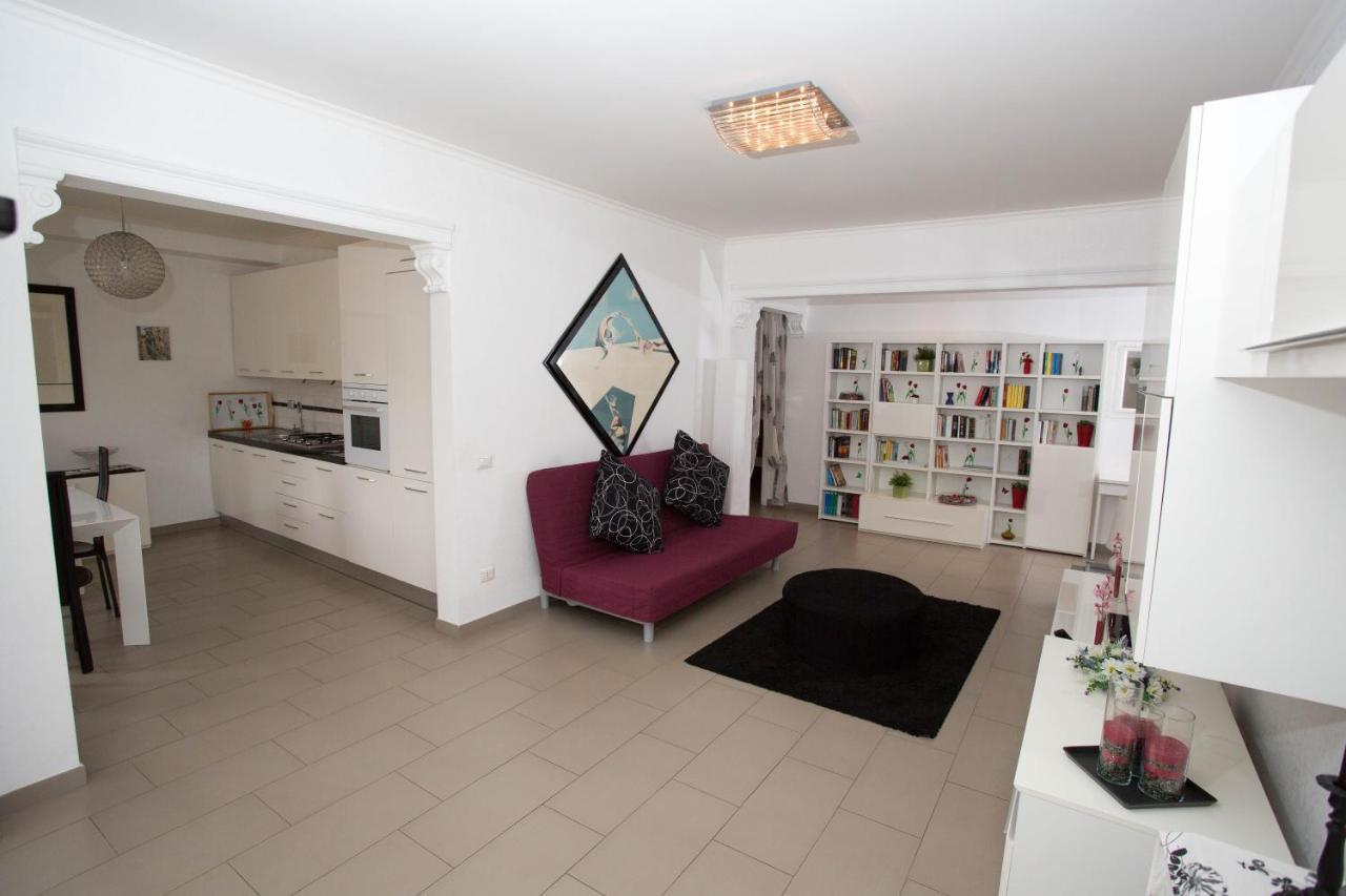 Appia Tourist Apartment Roma Ngoại thất bức ảnh